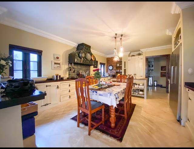 6 BEDROOM HOUSE FOR SALE IN DAINFERN VALLEY ESTATE